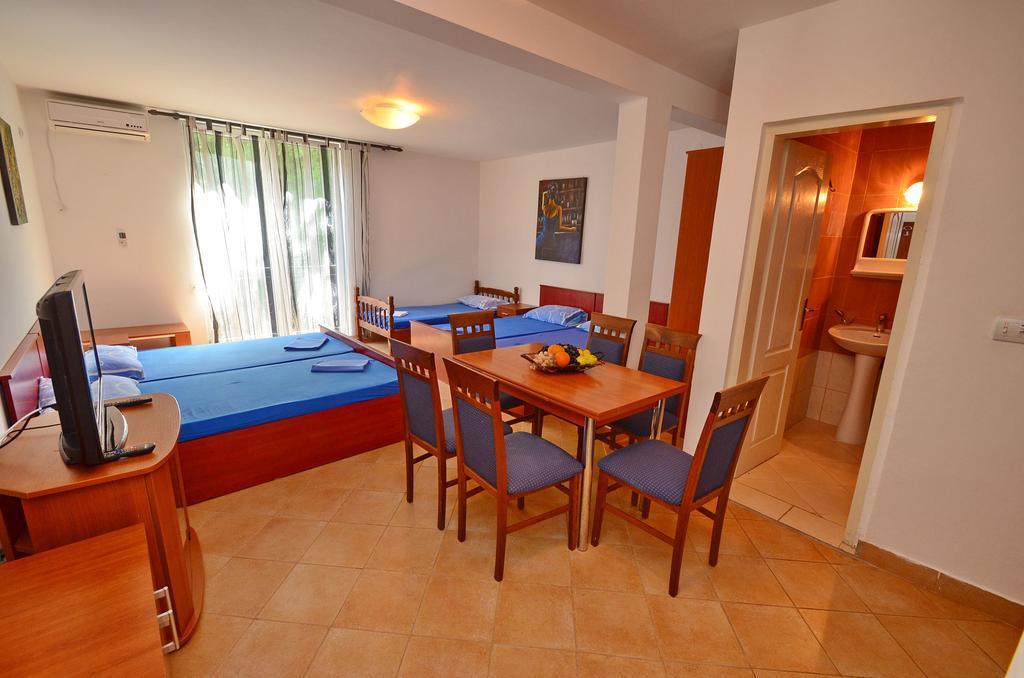 Apartments Scorpio كوتور الغرفة الصورة